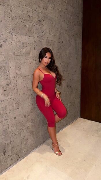Full leaked Ovsieeee private onlyfans photo