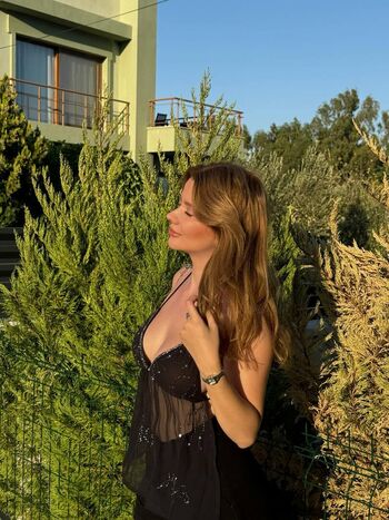 Full leaked Oya osmanagaoglu private onlyfans photo