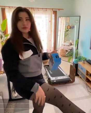 Full leaked Ozge azunyan private onlyfans photo