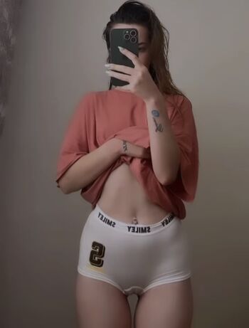 Full leaked Oznur guven page private onlyfans photo