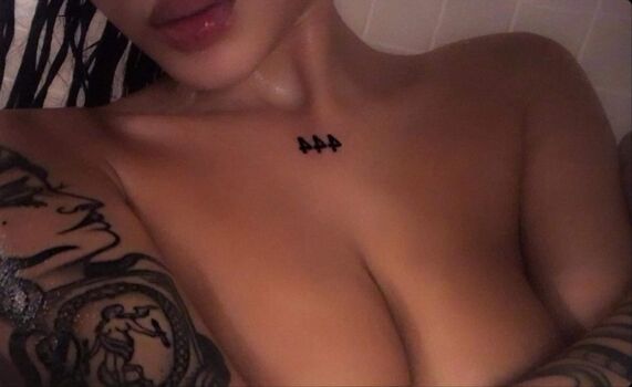 Full leaked Paaaubg private onlyfans photo