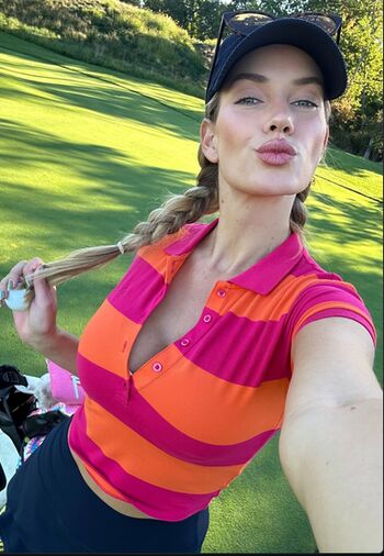 Full leaked Paige spiranac private onlyfans photo