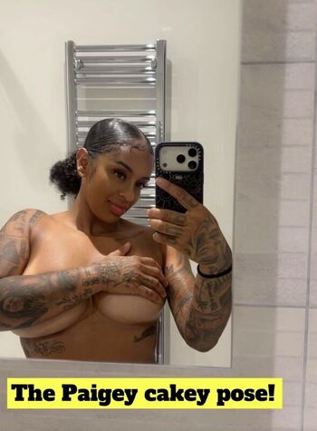 Full leaked Paigey cakey private onlyfans photo