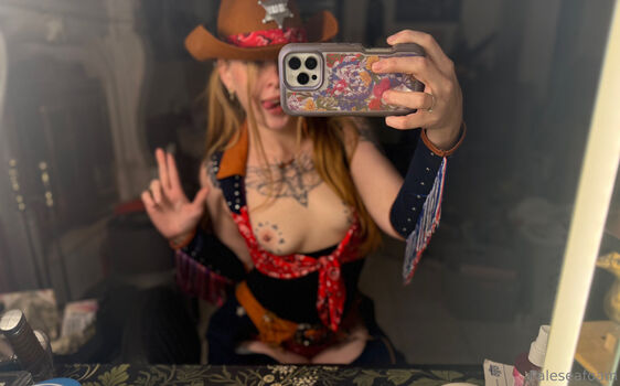 Full leaked Paleseafoam private onlyfans photo