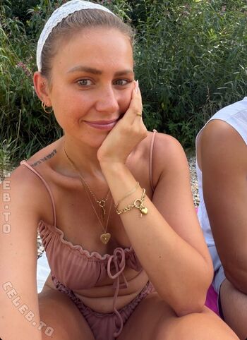 Full leaked Pamelaxbar private onlyfans photo