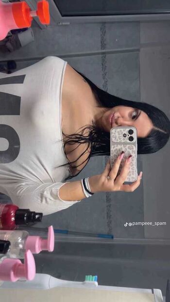Full leaked Pampee spamm private onlyfans photo