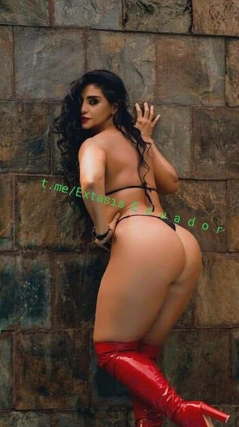 Full leaked Paola farias private onlyfans photo