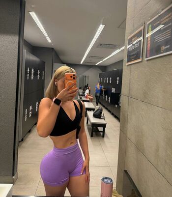 Full leaked Paolacxs private onlyfans photo