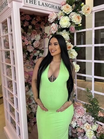 Full leaked Paremiria private onlyfans photo