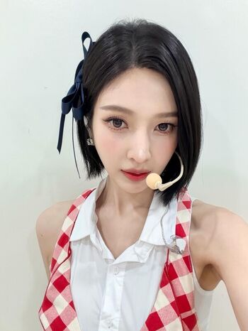 Park Soo-young