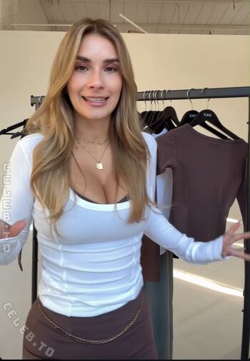 Full leaked Paula doeringer private onlyfans photo