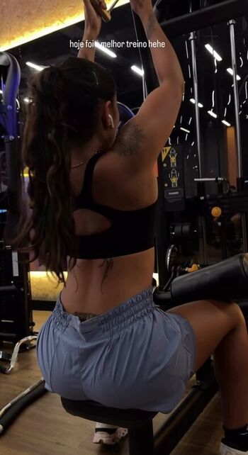 Paula Nobre