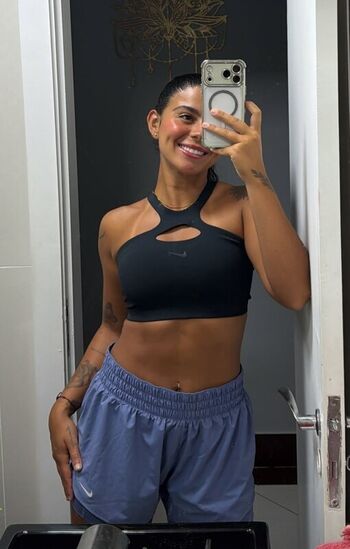 Paula Nobre