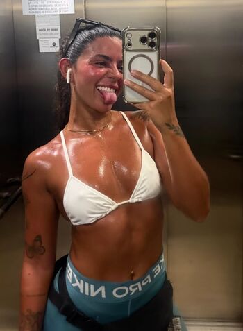 Paula Nobre