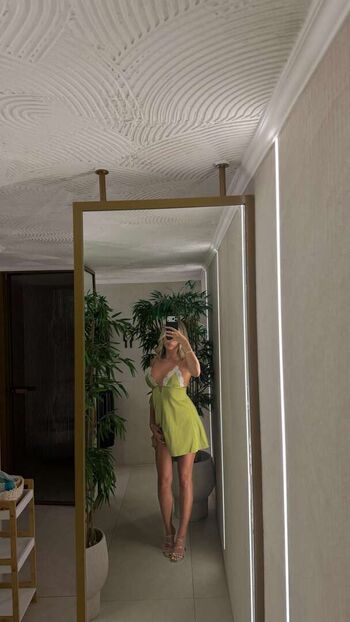 Full leaked Payton ramolla page private onlyfans photo