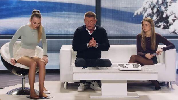 Full leaked Pearl tv upskirt private onlyfans photo