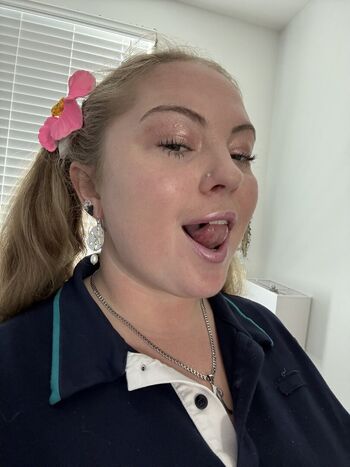 Full leaked Peitudas  page private onlyfans photo