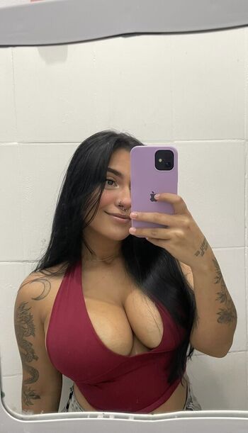 Full leaked Peitudas private onlyfans photo