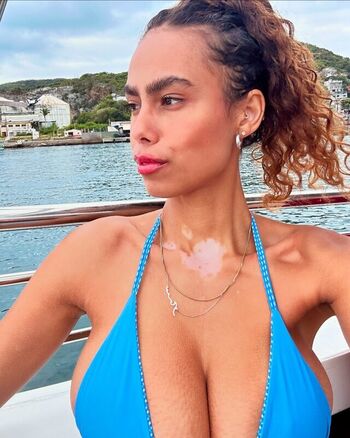 Full leaked Peitudas private onlyfans photo