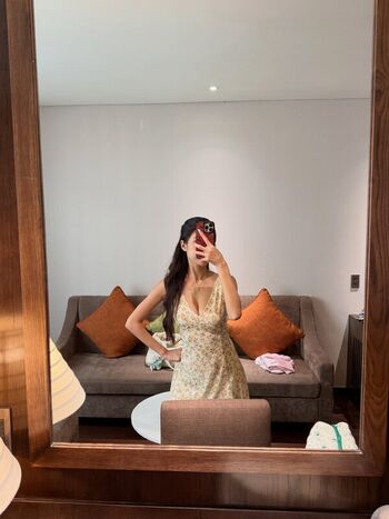 Full leaked Peiween private onlyfans photo