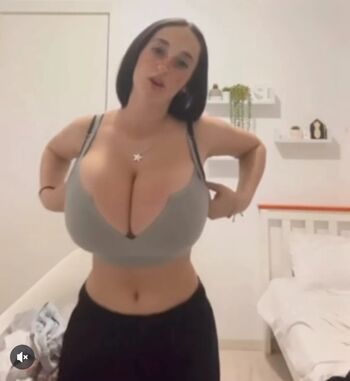 Full leaked Peleg saar private onlyfans photo