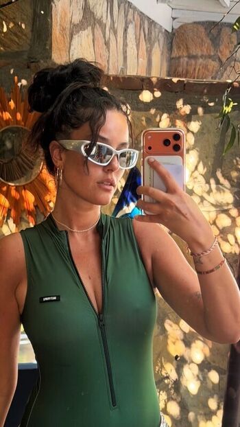 Pelin Akil