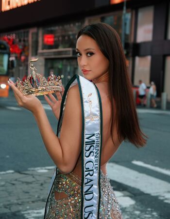 Full leaked Perpetua smith page private onlyfans photo