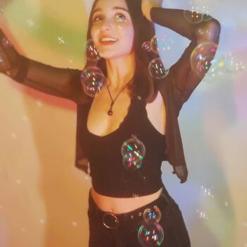 Full leaked Perrikaryal private onlyfans photo