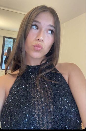 Full leaked Perrine secret story private onlyfans photo