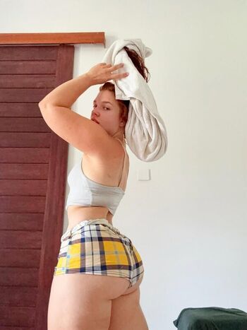Full leaked Persia lourdes private onlyfans photo