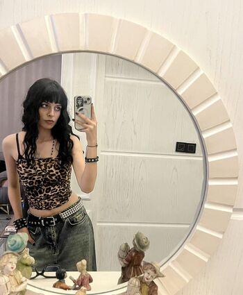 Full leaked Persian private onlyfans photo