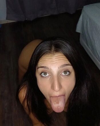 Full leaked Petitebelu private onlyfans photo