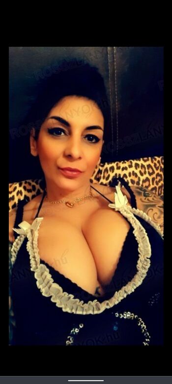 Full leaked Petratimea page private onlyfans photo