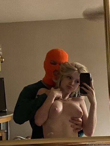 Full leaked Pettyvandalism page private onlyfans photo