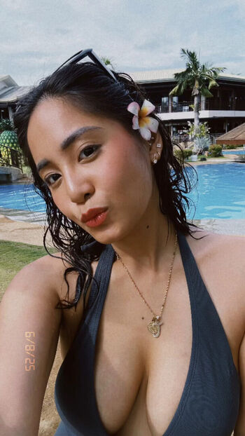 Full leaked Pfeona jose private onlyfans photo