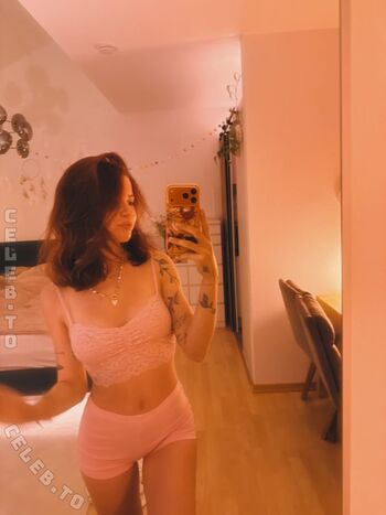 Full leaked Phline private onlyfans photo