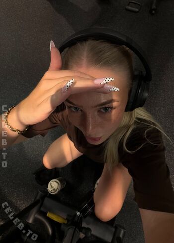 Full leaked Philippa kath private onlyfans photo