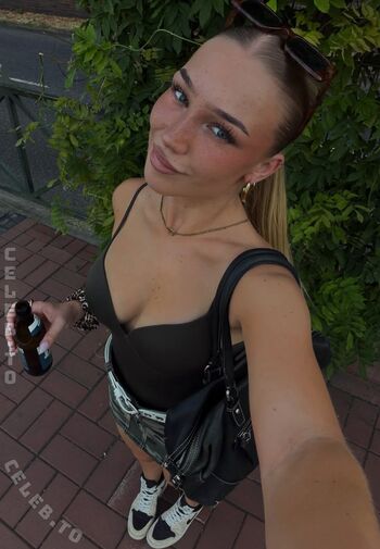 Full leaked Philippa kath private onlyfans photo