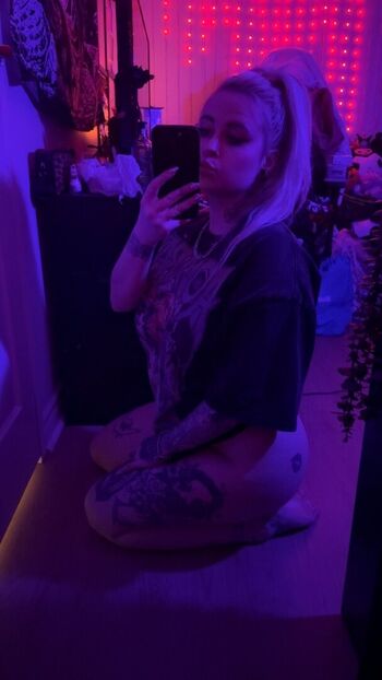 Full leaked Phinxxk private onlyfans photo