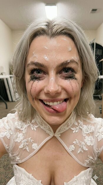 Full leaked Phoebe bridgers private onlyfans photo