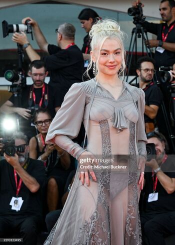 Full leaked Phoebe bridgers page private onlyfans photo