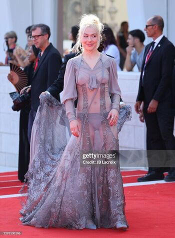 Full leaked Phoebe bridgers private onlyfans photo