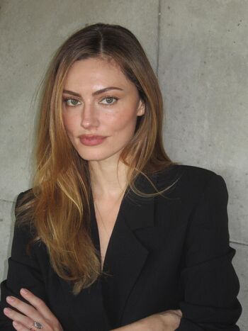 Phoebe Tonkin