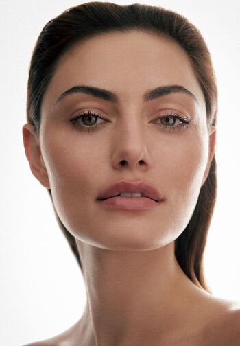 Full leaked Phoebe tonkin private onlyfans photo