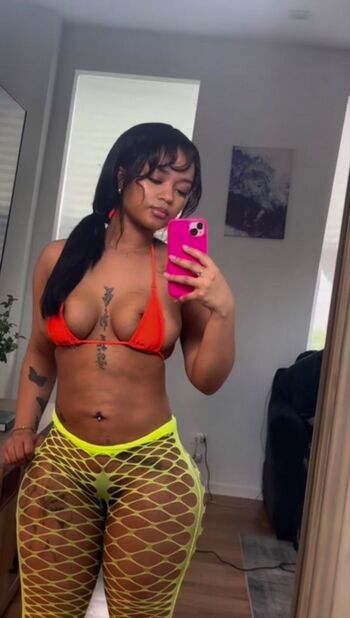 Full leaked Piccaboo private onlyfans photo