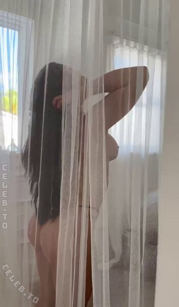 Full leaked Pie l private onlyfans photo