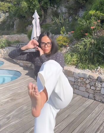 Full leaked Pieds agathe auproux private onlyfans photo