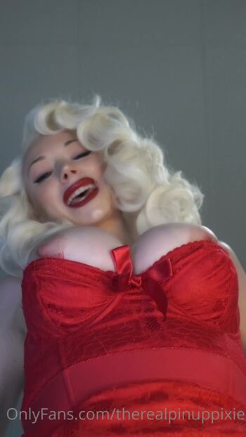 Full leaked Pineup pixie private onlyfans photo