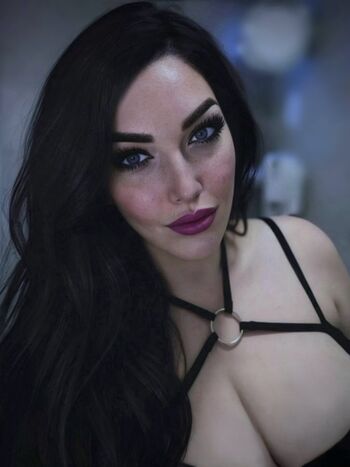 Full leaked Pinkmagiclala private onlyfans photo