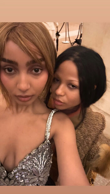 Full leaked Pinkpantheress page private onlyfans photo